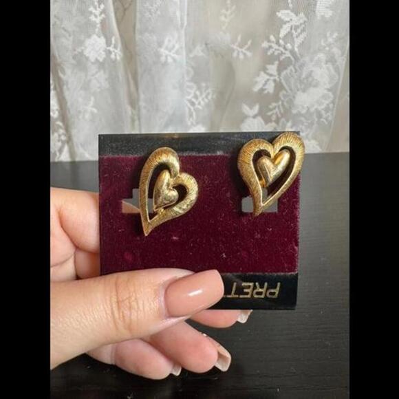 Jewelry - Pretty Woman Double Heart Gold-Tone Earrings